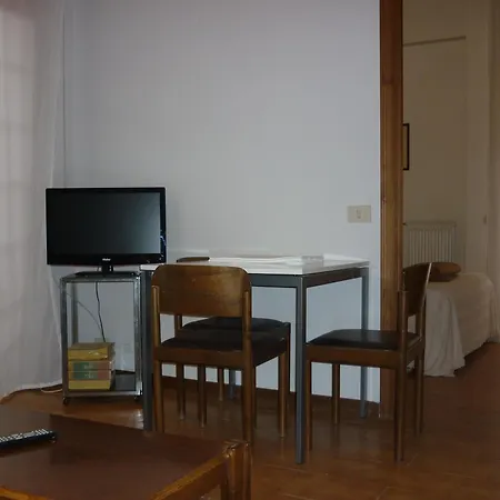 Aparthotel Eur Nir Řím