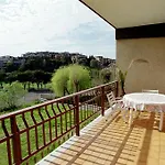 Apartmanhotel Eur Nir