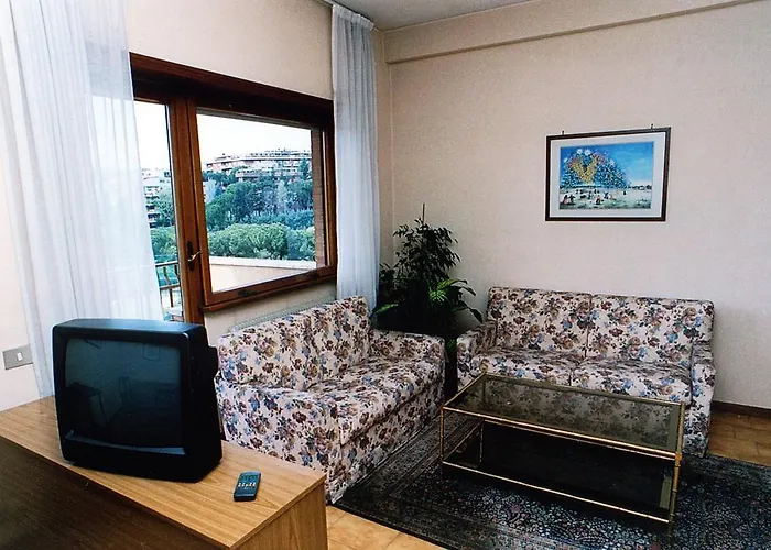 Апарт-отель Eur Nir