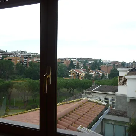Eur Nir Hotel apartamentowy 3*