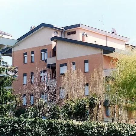 Hotel apartamentowy Eur Nir Rzym