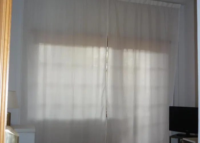 Eur Nir Aparthotel 3*