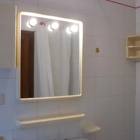 Hotel apartamentowy Eur Nir 3*