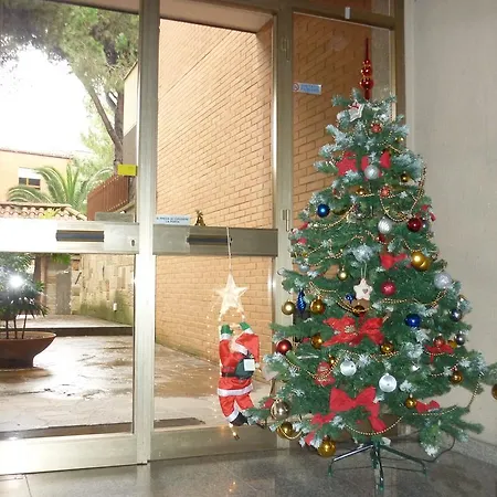 Hotel apartamentowy Eur Nir 3*