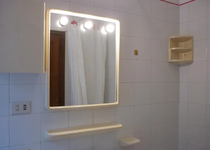 Lejlighedshotel Eur Nir 3*