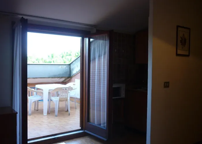 Eur Nir Lejlighedshotel 3*
