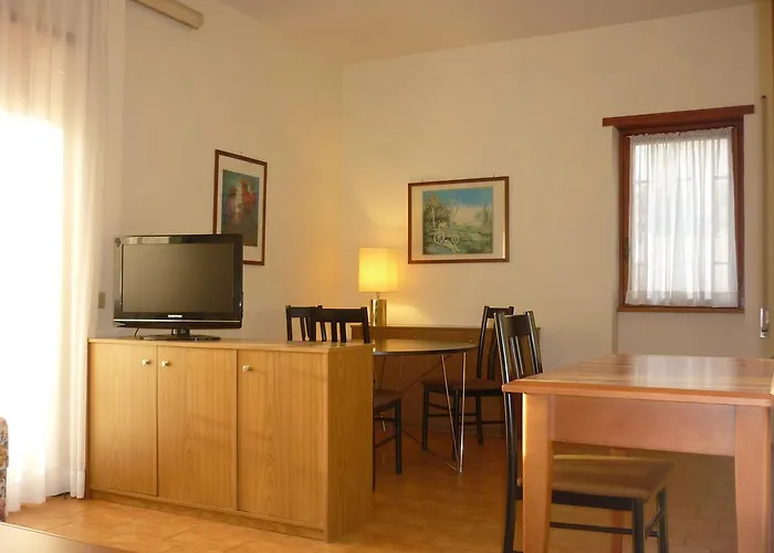 Eur Nir Lejlighedshotel